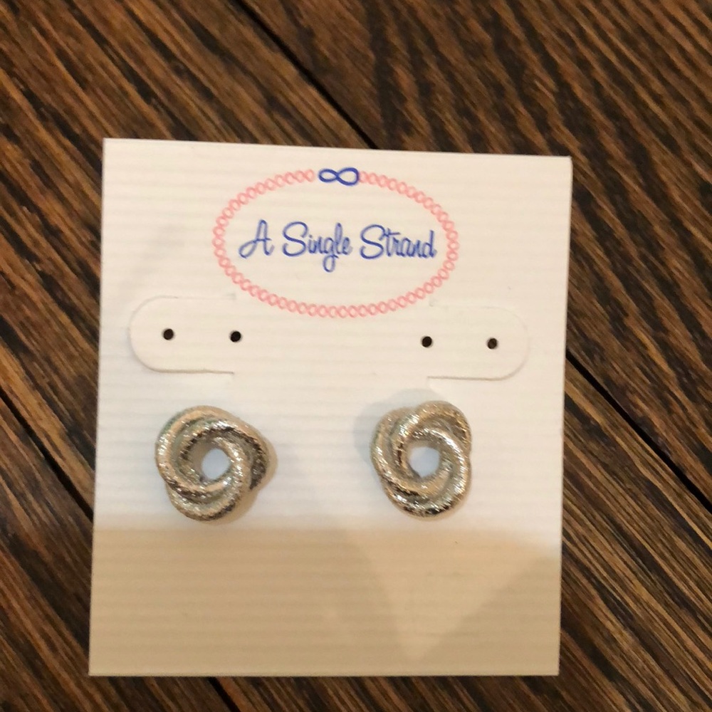 silver knot stud earrings